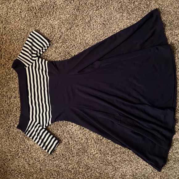 Retro 50s Navy dress - Picture 2 of 4